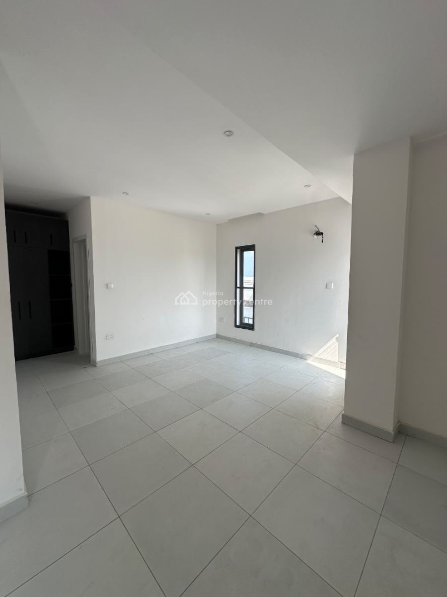 3bedroom Apartment, Lekki Phase 1, Lekki, Lagos, Flat / Apartment for Rent
