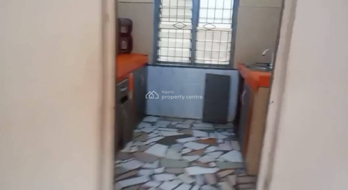 Lovely 2 Bedroom Apartment, Off Jonathan Coker Road, New Oko-oba, Agege, Lagos, Flat / Apartment for Rent