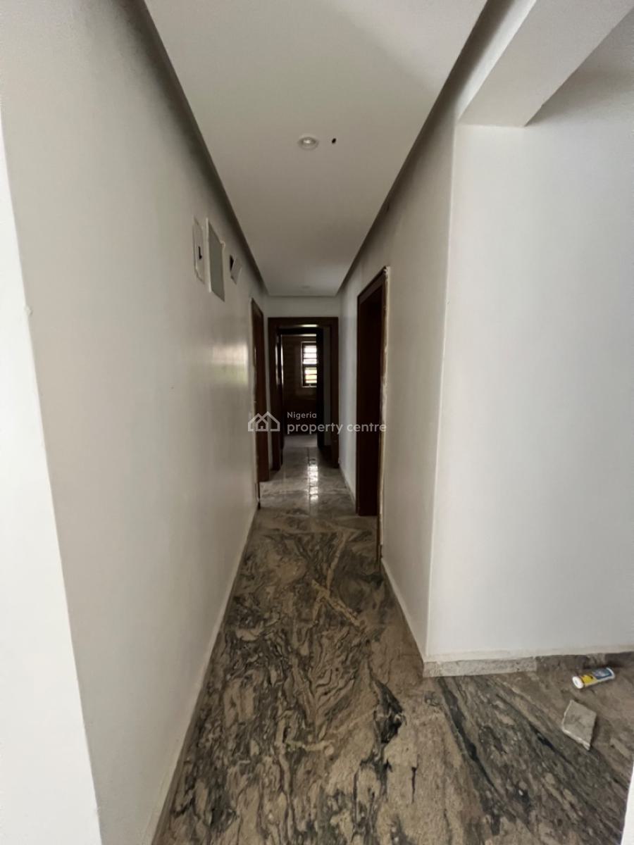 Spacious 3 Bed Apartment + Bq, Wuye, Abuja, Flat / Apartment for Sale