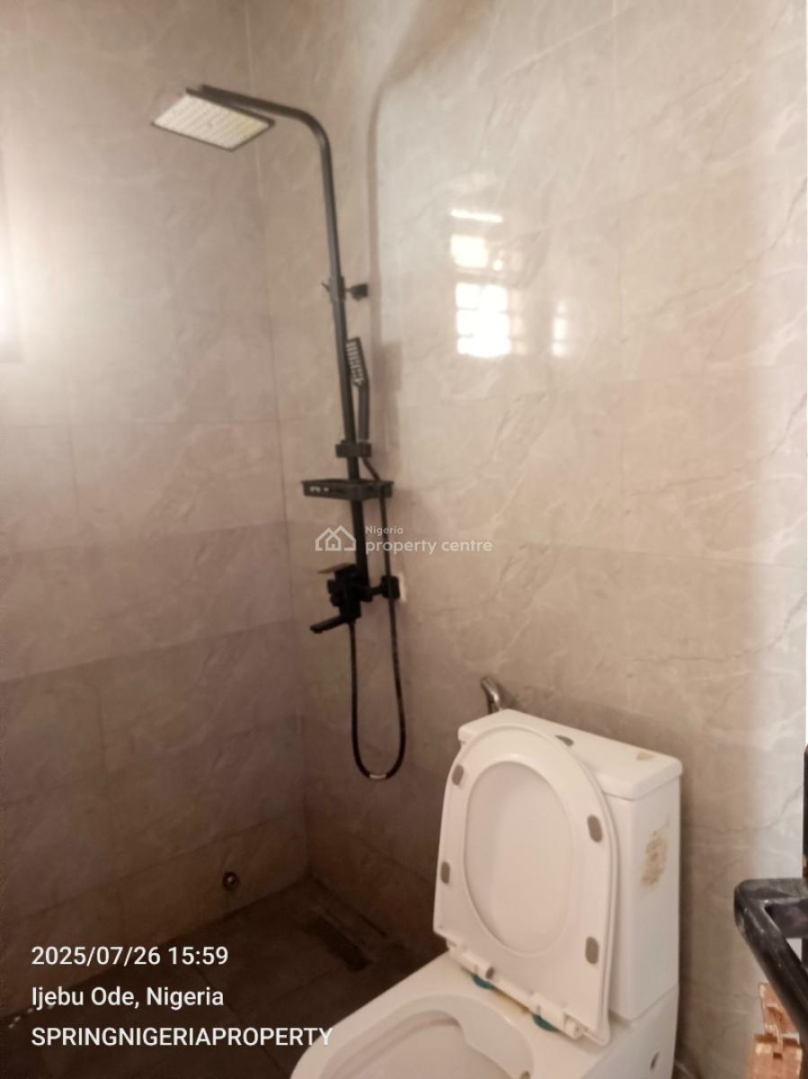 Luxury 2bedroom Flat with Only 5tenant, Before Blenco Supermarket, Sangotedo, Ajah, Lagos, Flat / Apartment for Rent