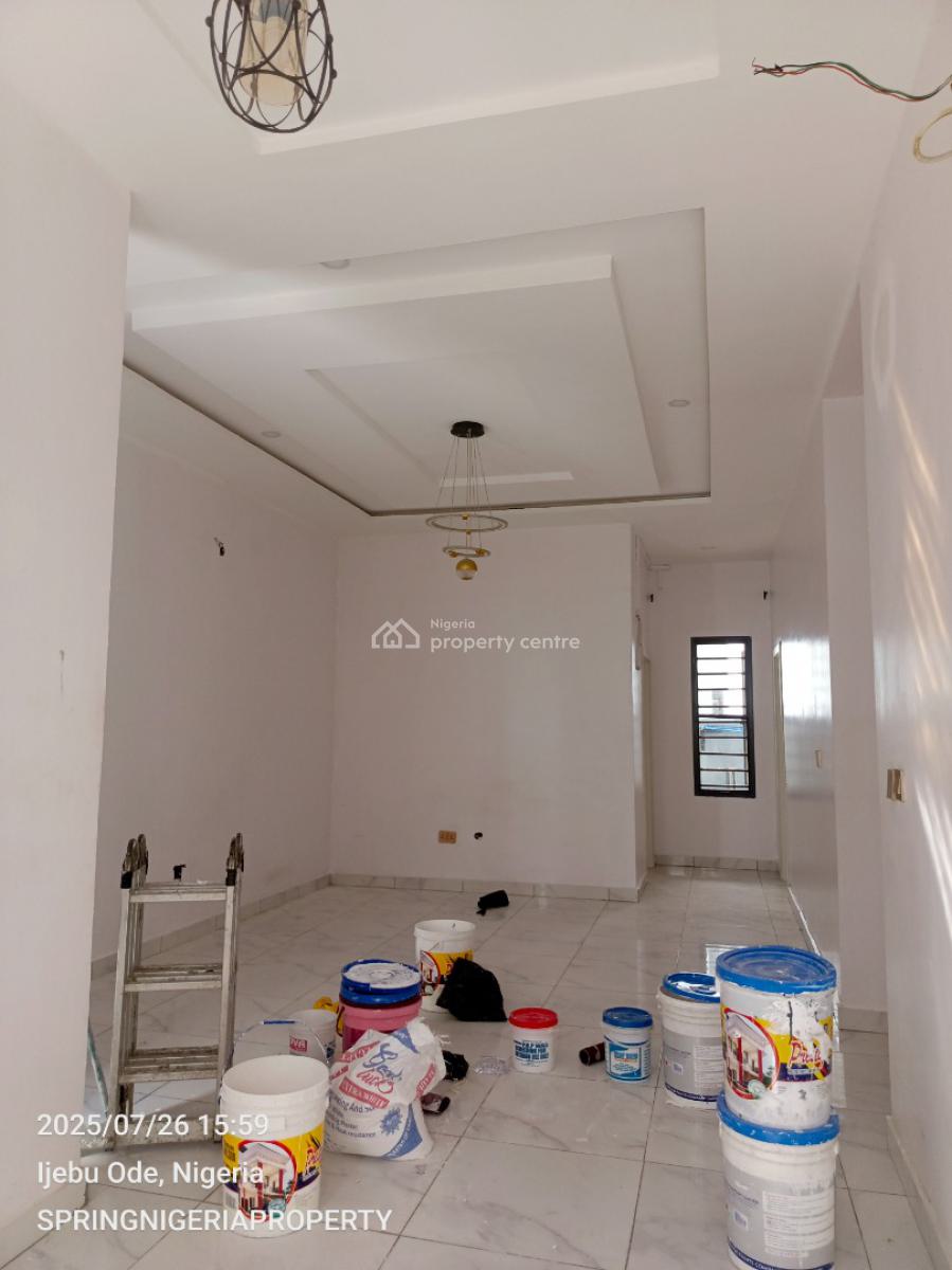 Luxury 2bedroom Flat with Only 5tenant, Before Blenco Supermarket, Sangotedo, Ajah, Lagos, Flat / Apartment for Rent