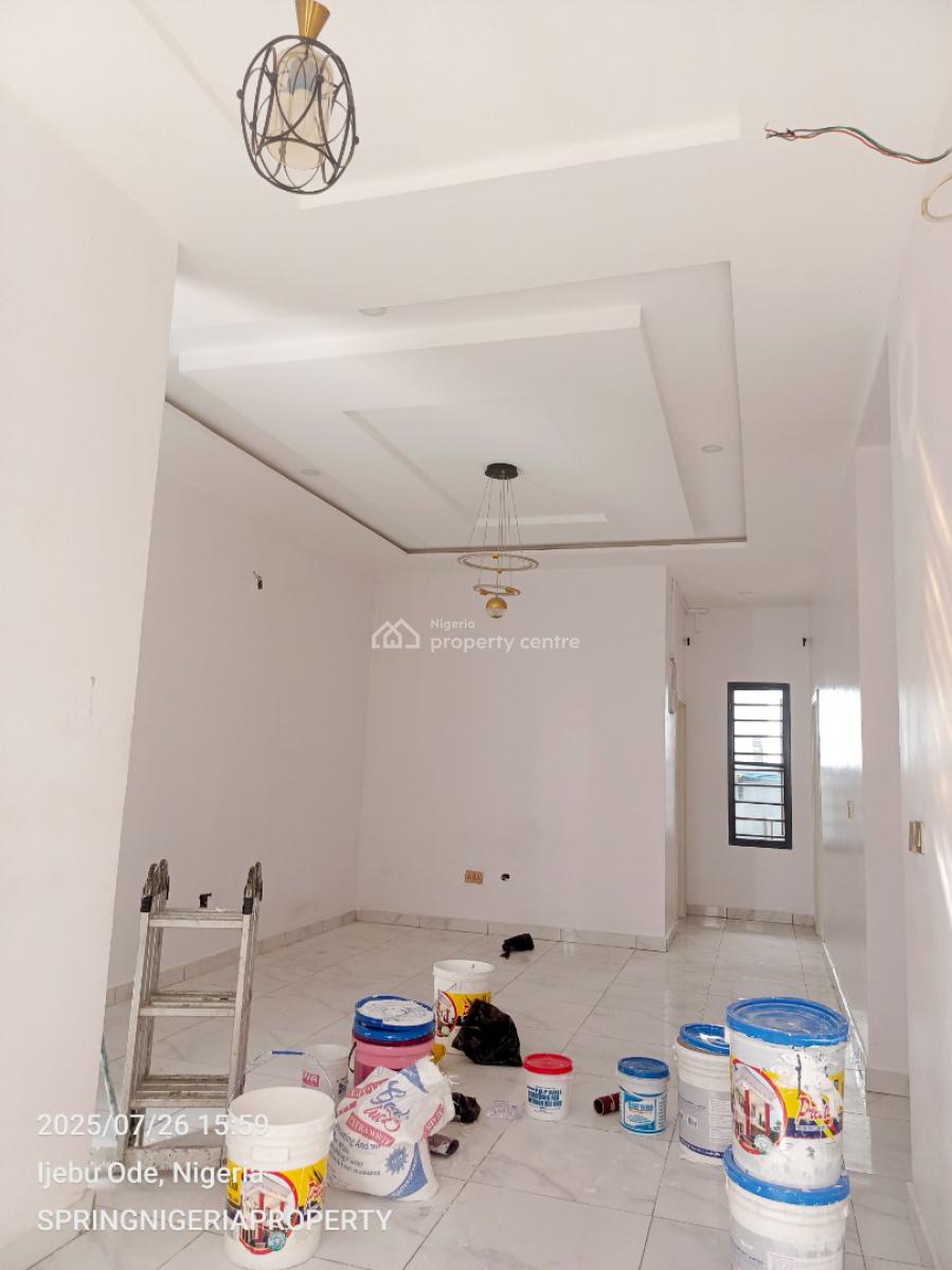Luxury 2bedroom Flat with Only 5tenant, Before Blenco Supermarket, Sangotedo, Ajah, Lagos, Flat / Apartment for Rent