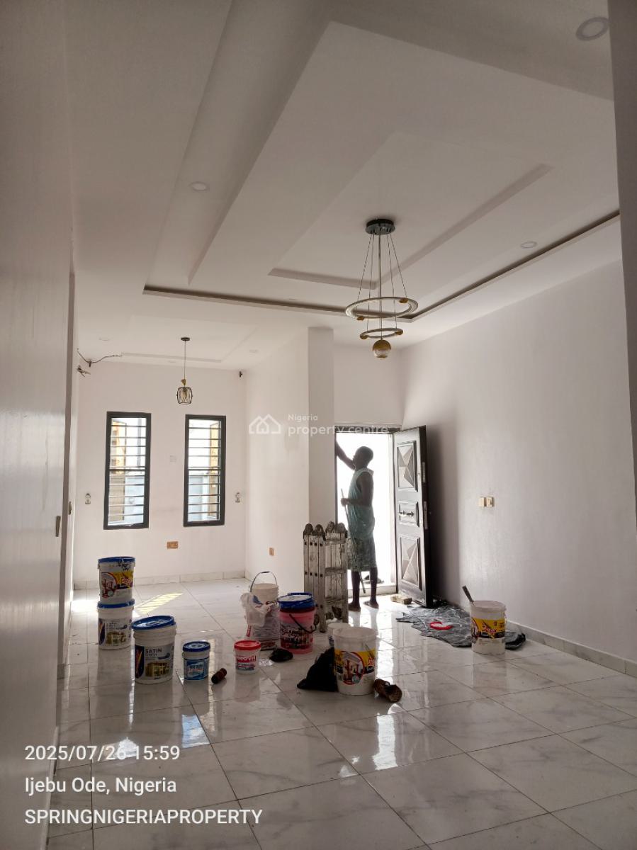 Luxury 2bedroom Flat with Only 5tenant, Before Blenco Supermarket, Sangotedo, Ajah, Lagos, Flat / Apartment for Rent