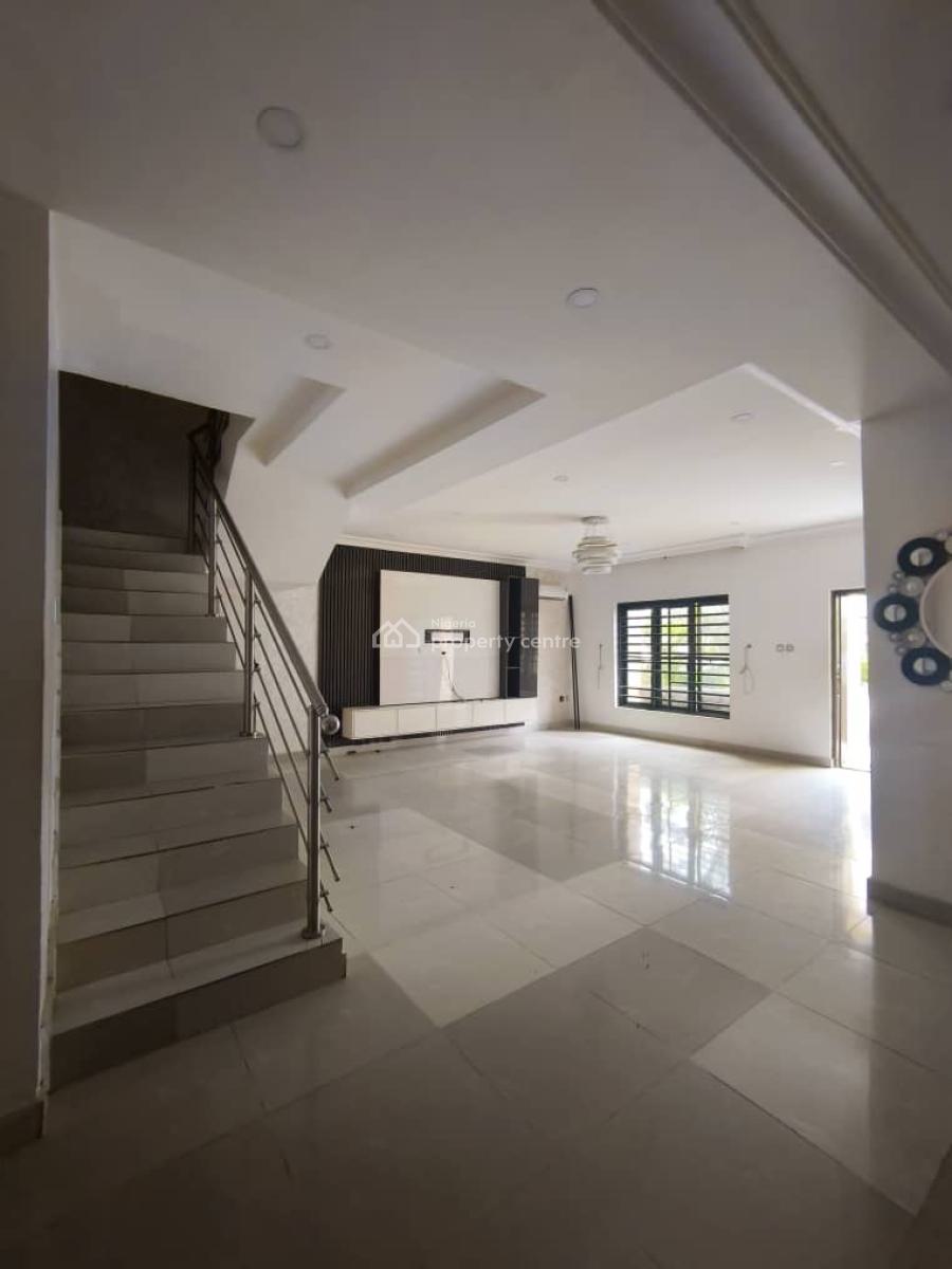 Serviced 3 Bedrooms Terrace Duplex, Chisco Ikate, Ikate Elegushi, Lekki, Lagos, Terraced Duplex for Rent