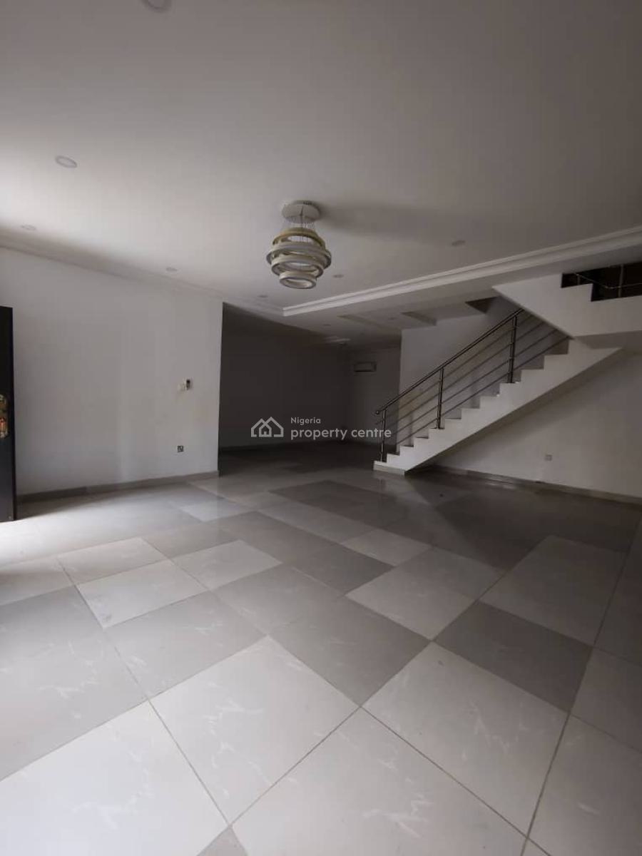 Serviced 3 Bedrooms Terrace Duplex, Chisco Ikate, Ikate Elegushi, Lekki, Lagos, Terraced Duplex for Rent