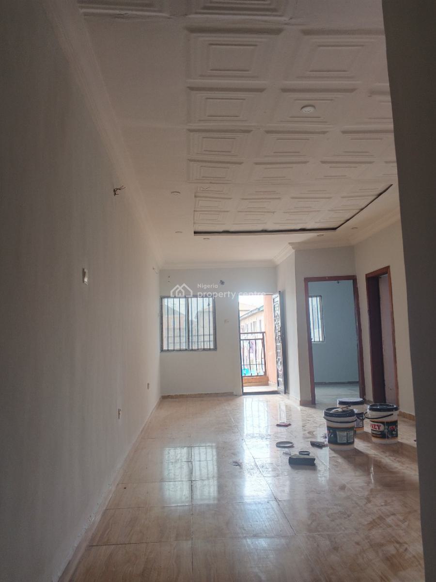 a Neatly Used Two Bedroom Available in a Serene Area, Alagomeji, Alagomeji, Yaba, Lagos, Flat / Apartment for Rent