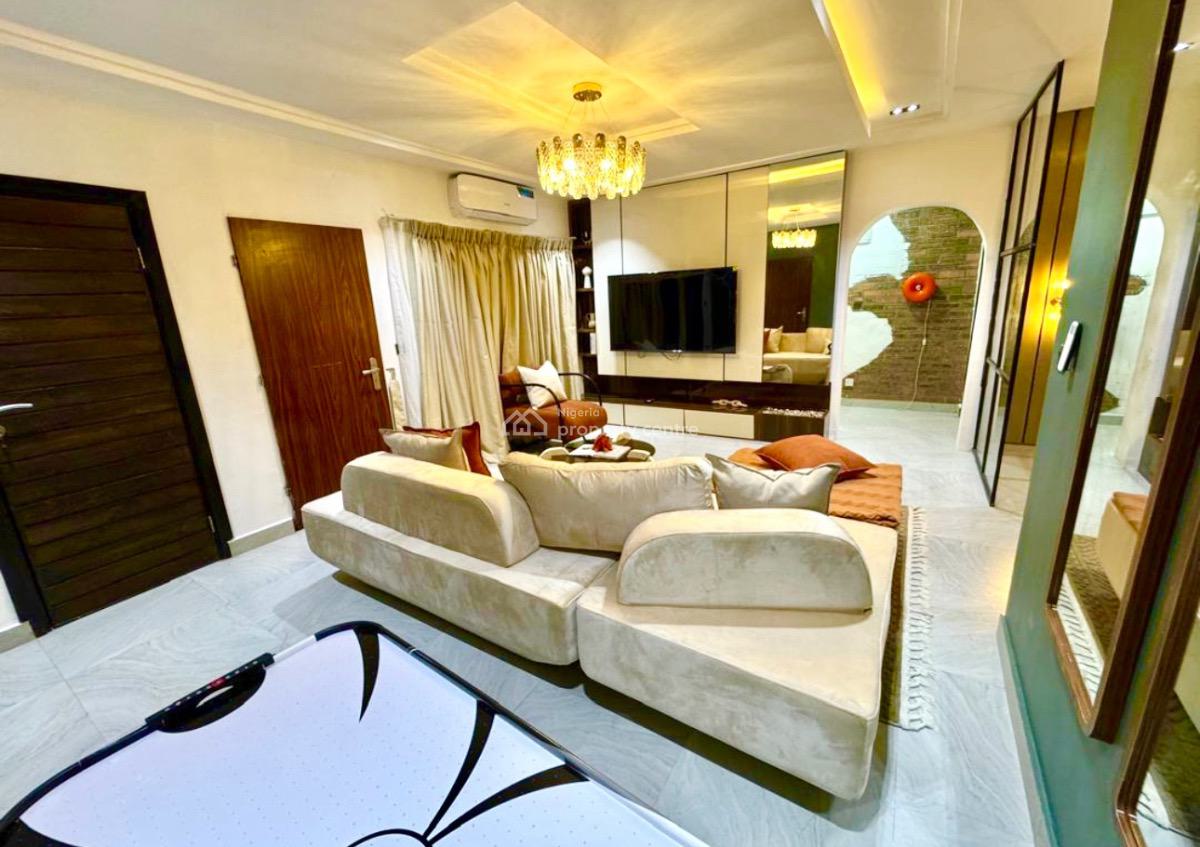 Exquisite 2 Bedroom Apartment, Freedom Way Road, Lekki Phase 1, Lekki Phase 1, Lekki, Lagos, Flat / Apartment Short Let