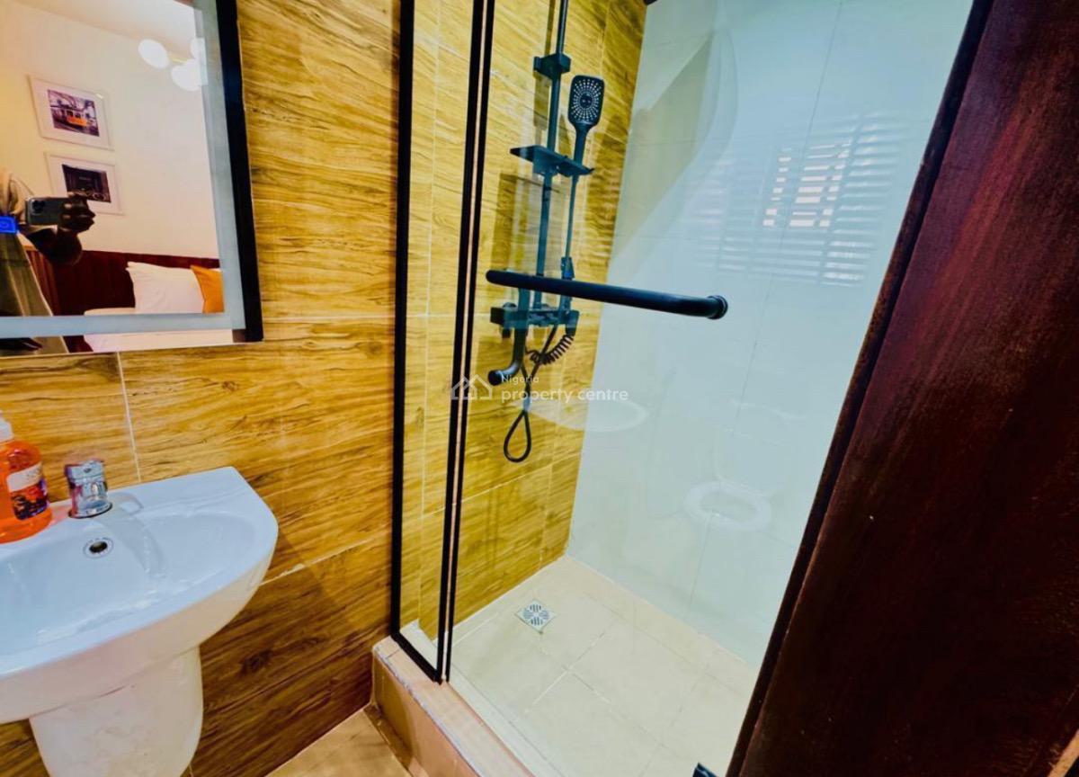 Exquisite 2 Bedroom Apartment, Freedom Way Road, Lekki Phase 1, Lekki Phase 1, Lekki, Lagos, Flat / Apartment Short Let