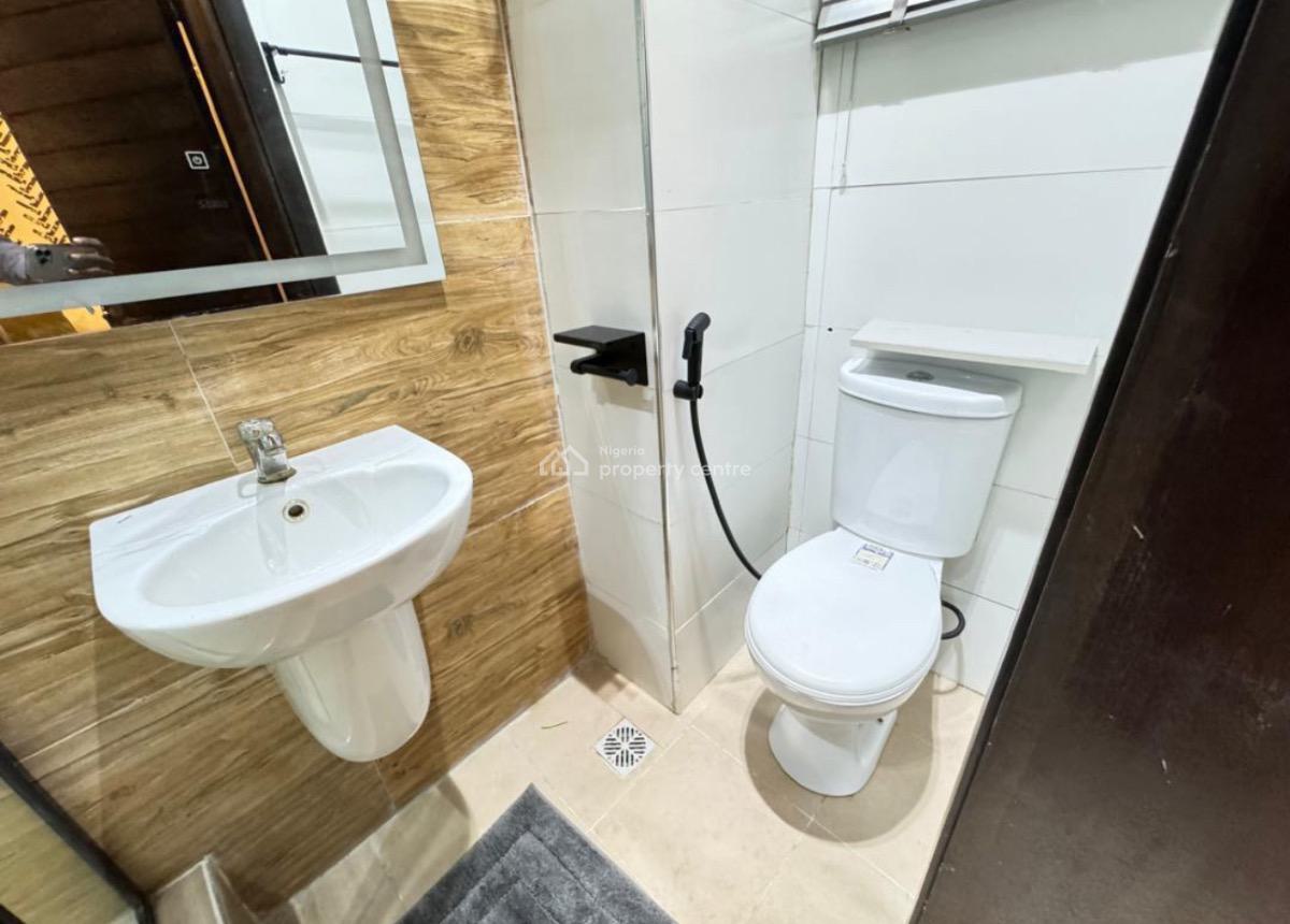 Exquisite 2 Bedroom Apartment, Freedom Way Road, Lekki Phase 1, Lekki Phase 1, Lekki, Lagos, Flat / Apartment Short Let