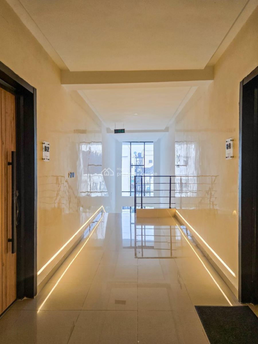 Sleek 4-bedroom Maisonette with Bq, Pool, Gym & Elevator -- Back Unit, Lekki, Lekki Phase 1, Lekki, Lagos, Detached Duplex for Sale