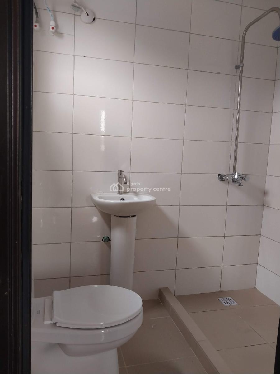 a Lovely Spacious Ground Floor Roomself Contain, Pako Busstop, Akoka, Yaba, Lagos, Self Contain (single Rooms) for Rent
