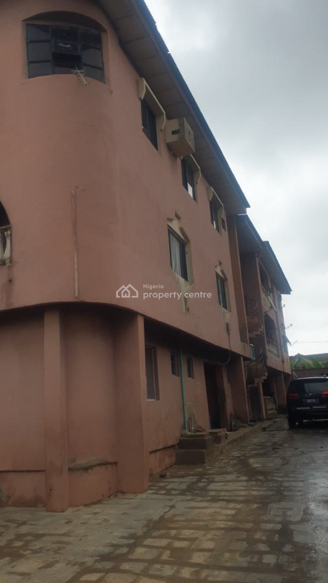Well Maintained Block of 9 Flats with 2 Shops, Isheri Oshun Via Jakande Gate, Isolo, Lagos, Block of Flats for Sale