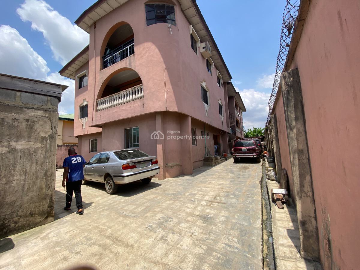 Well Maintained Block of 9 Flats with 2 Shops, Isheri Oshun, Via Jakande Gate, Isolo, Lagos, Block of Flats for Sale