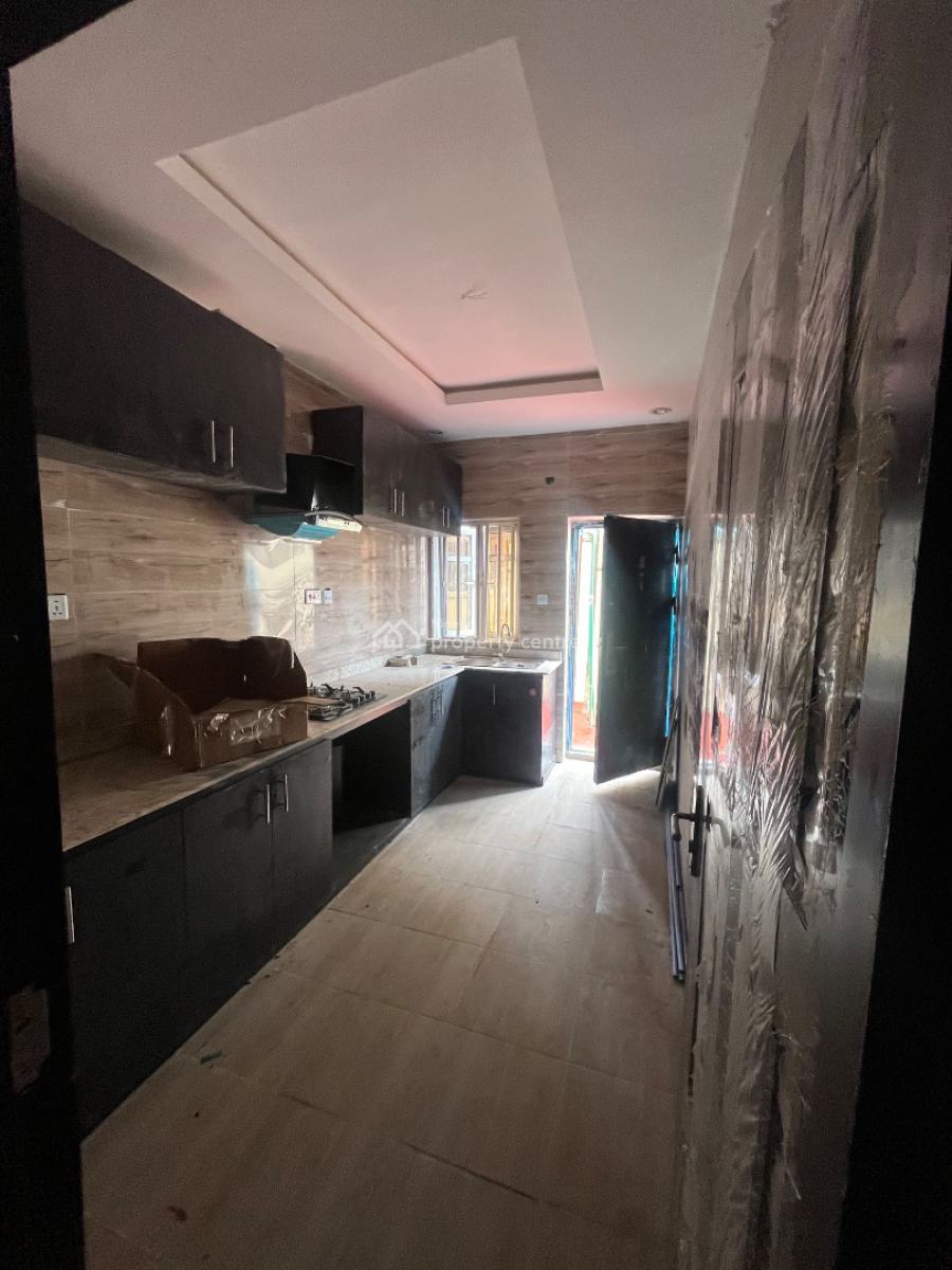 Newly Built 4 Bedroom Duplex in a Serene and Secured Estate in Magboro, Serene and Secured Estate in Magboro Area Close to Aluasa Ikeja, Magboro, Ogun, Detached Duplex for Sale