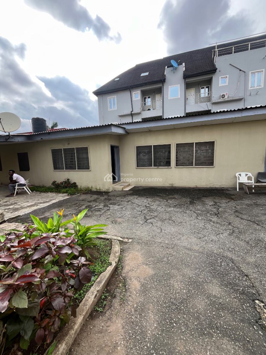 3 Bedroom Bungalow Self Compound Available in Ikeja Commercial Or Res, Ikeja, Lagos, Office Space for Rent