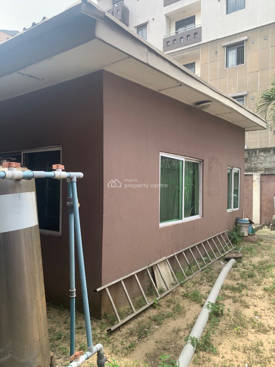 5bedroom Detached House with 2 Rooms Boys Quarters on 540sam Land, Slightly Off Durosimi Etti Street, Lekki Phase 1, Lekki, Lagos, Detached Duplex for Sale