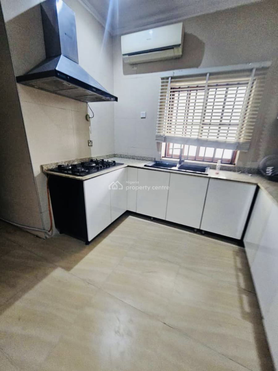 Exquisite 3 Bedroom Apartment with Bq, Old Ikoyi, Ikoyi, Lagos, Flat / Apartment for Sale