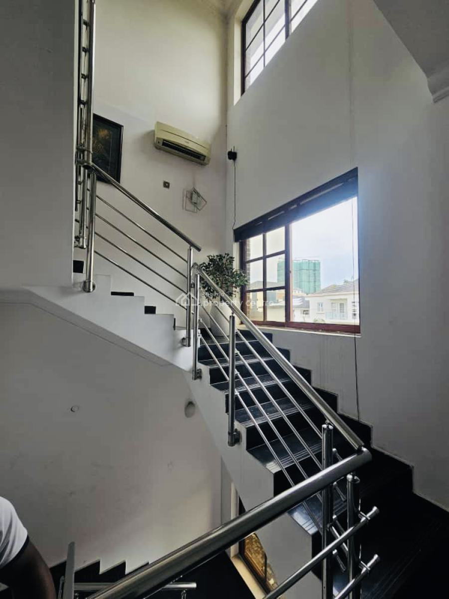 Exquisite 3 Bedroom Apartment with Bq, Old Ikoyi, Ikoyi, Lagos, Flat / Apartment for Sale