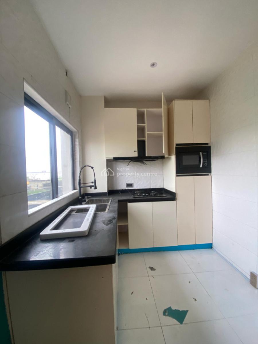Spacious 3-bedroom Apartment in a Secured Estate, Ikoyi, Ikoyi, Lagos, Flat / Apartment for Sale