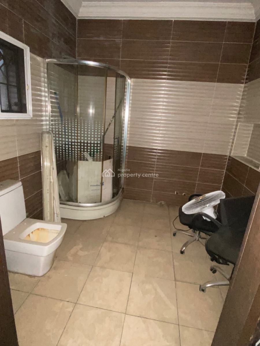 Premium 4 Bedroom Flat Office Space in a Very Busy Business Area, Idaddo , 4 Bedroom Flat for Commercial Use, Idado, Lekki, Lagos, House for Rent