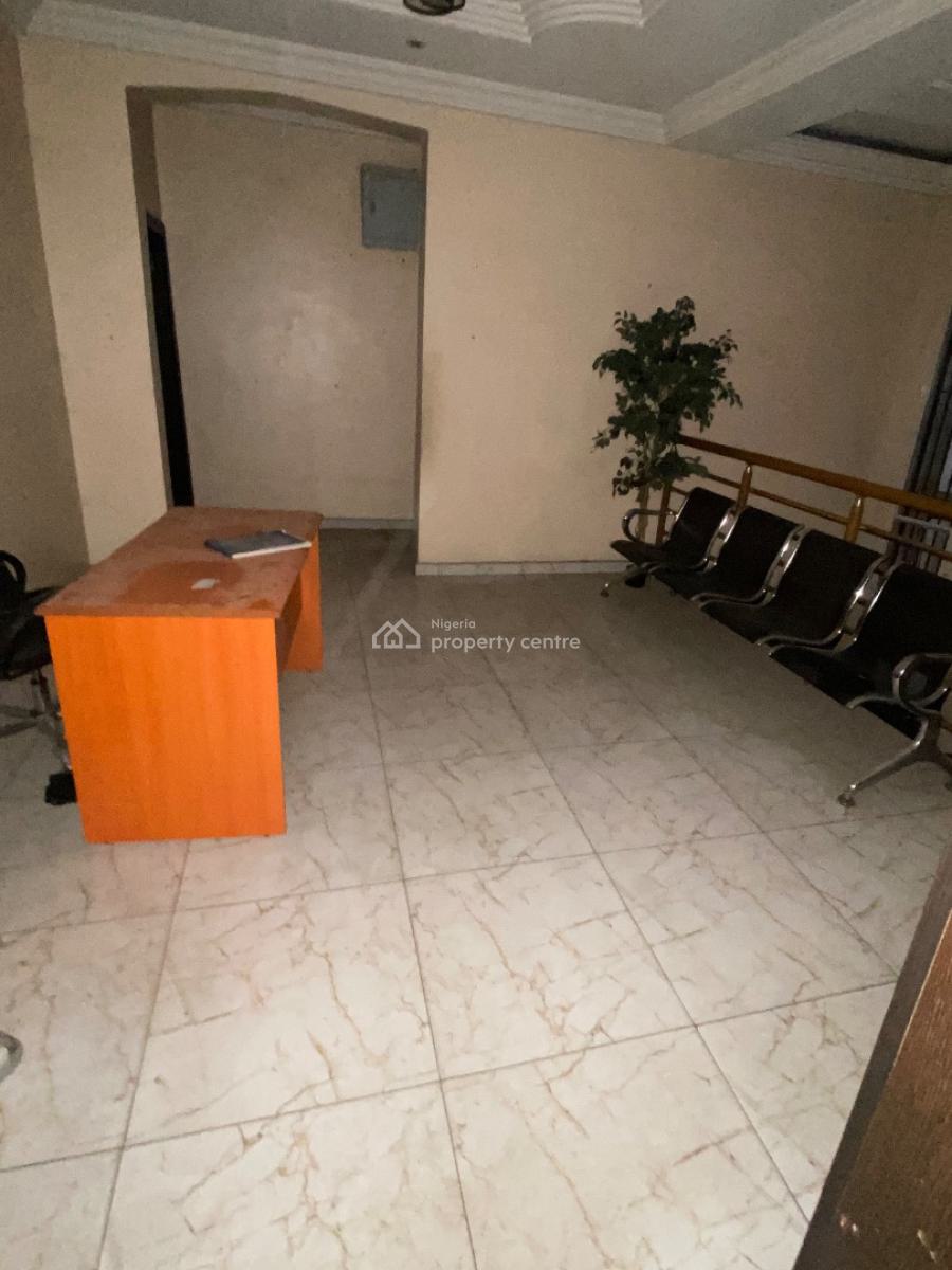 Premium 4 Bedroom Flat Office Space in a Very Busy Business Area, Idaddo , 4 Bedroom Flat for Commercial Use, Idado, Lekki, Lagos, House for Rent