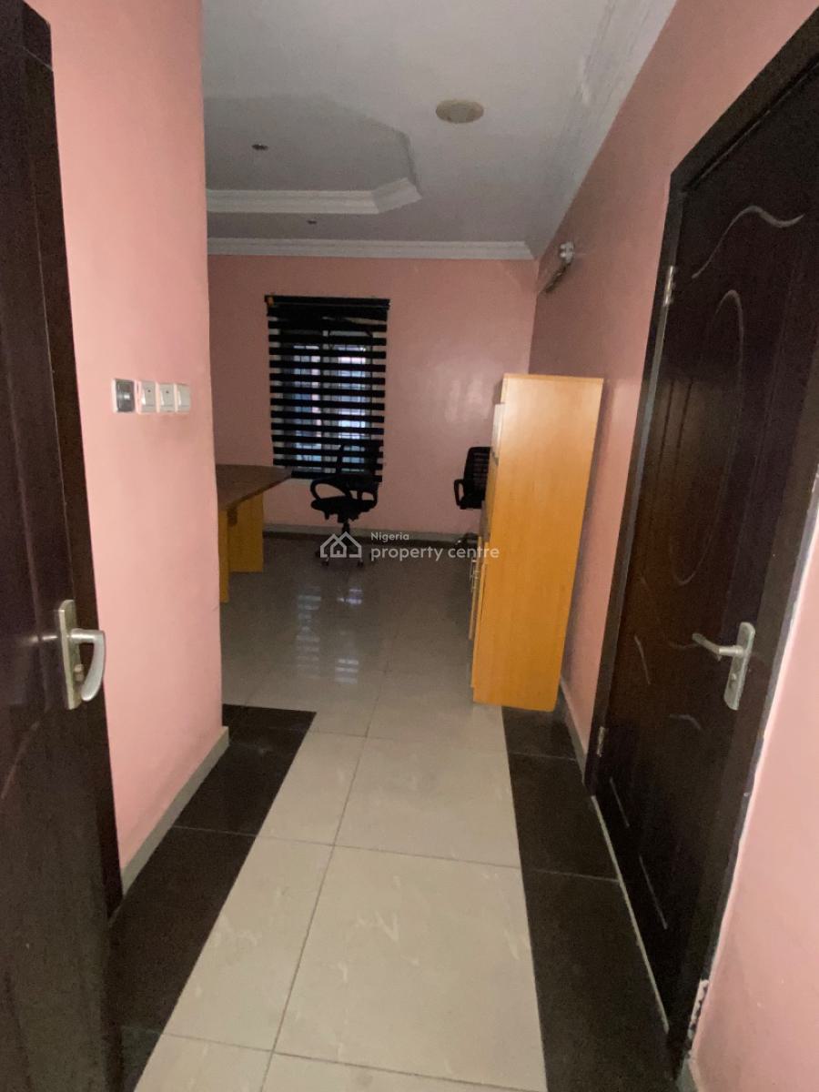 Premium 4 Bedroom Flat Office Space in a Very Busy Business Area, Idaddo , 4 Bedroom Flat for Commercial Use, Idado, Lekki, Lagos, House for Rent
