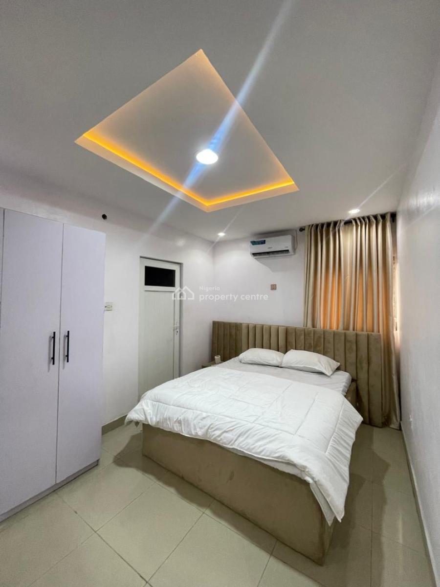 Fully Furnished and All En-suite, Ikota, Lekki, Lagos, Flat / Apartment for Rent