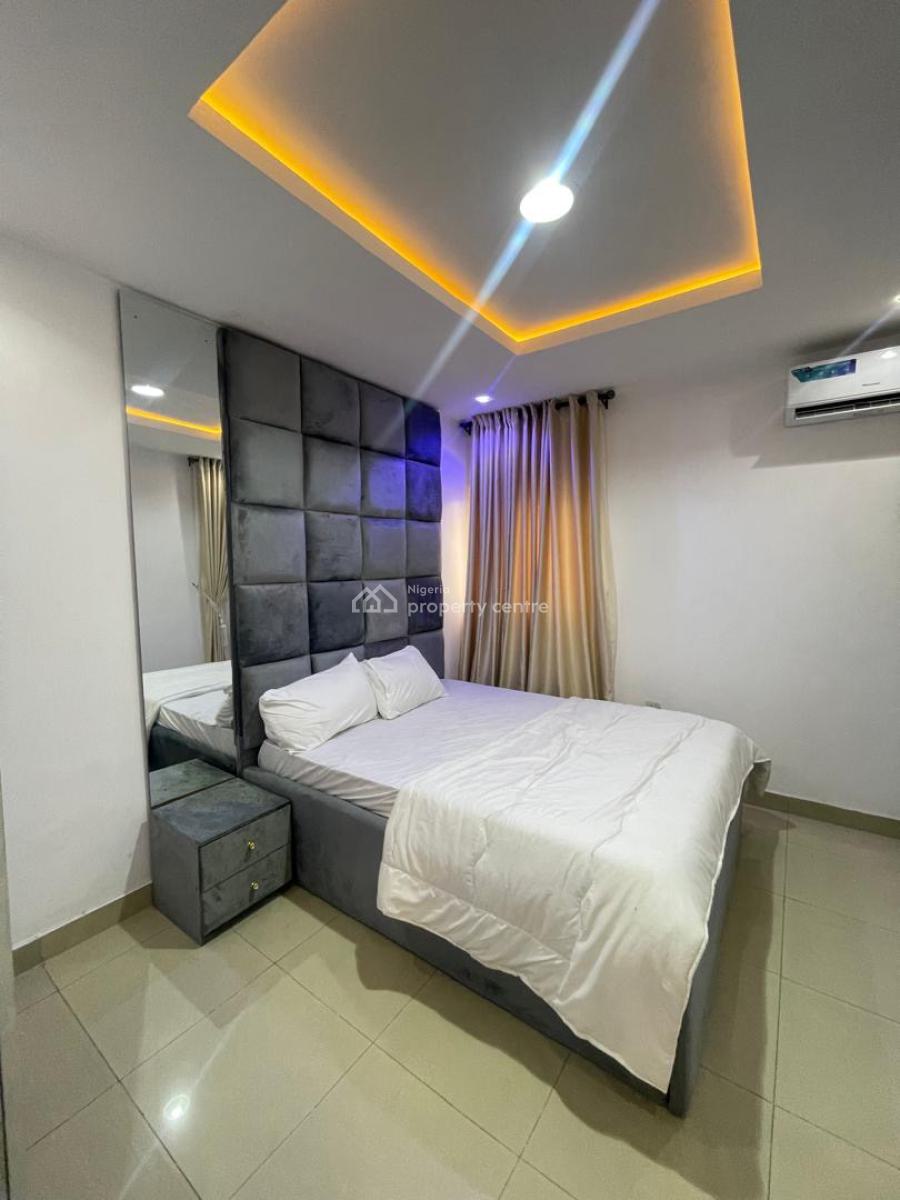 Fully Furnished and All En-suite, Ikota, Lekki, Lagos, Flat / Apartment for Rent