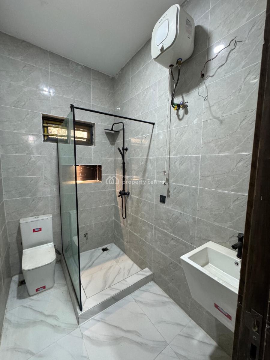 Brand New in Serene Environment, Ikate, Lekki, Lagos, Flat / Apartment for Rent