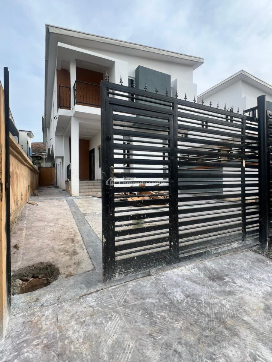 Alluring 4-bedroom Semi-detached Duplex + Bq, Serene Estate with Top-notch Amenities and Finishing, Maryland, Lagos, Semi-detached Duplex for Sale
