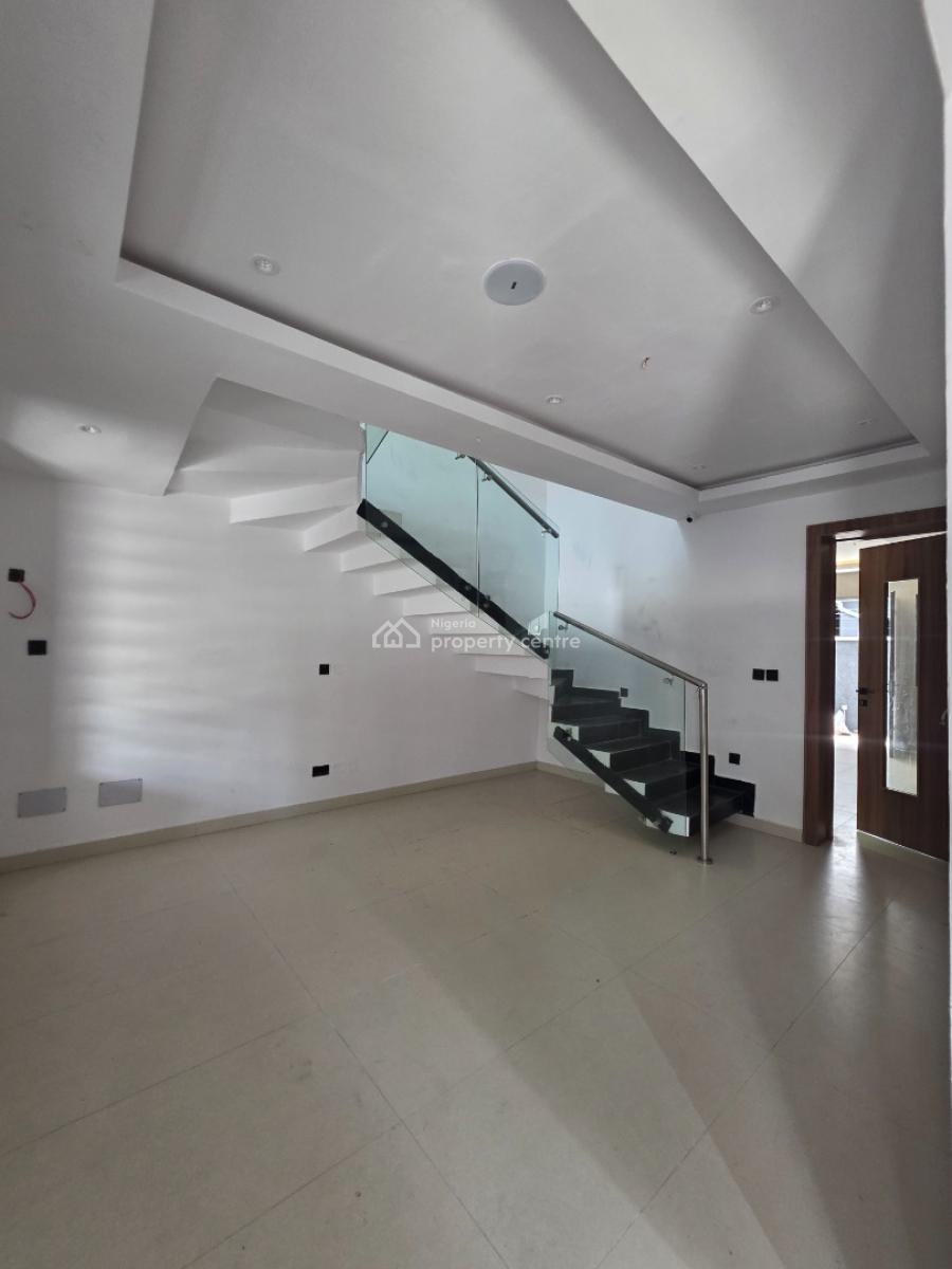 Self Serviced 4bedrooms Semi Detached Duplex with Bq, Behind Zenith Bank, Victoria Island (vi), Lagos, Semi-detached Duplex for Rent
