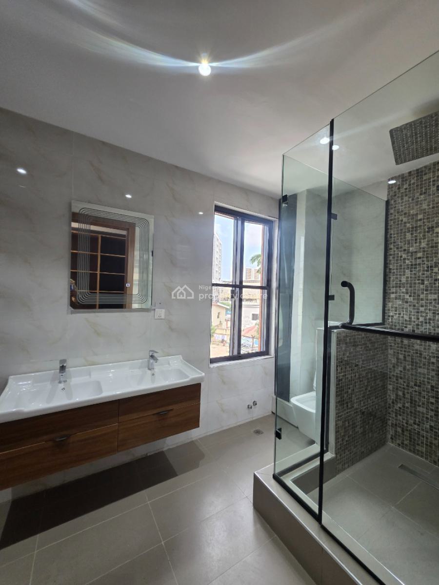 Self Serviced 4bedrooms Semi Detached Duplex with Bq, Behind Zenith Bank, Victoria Island (vi), Lagos, Semi-detached Duplex for Rent