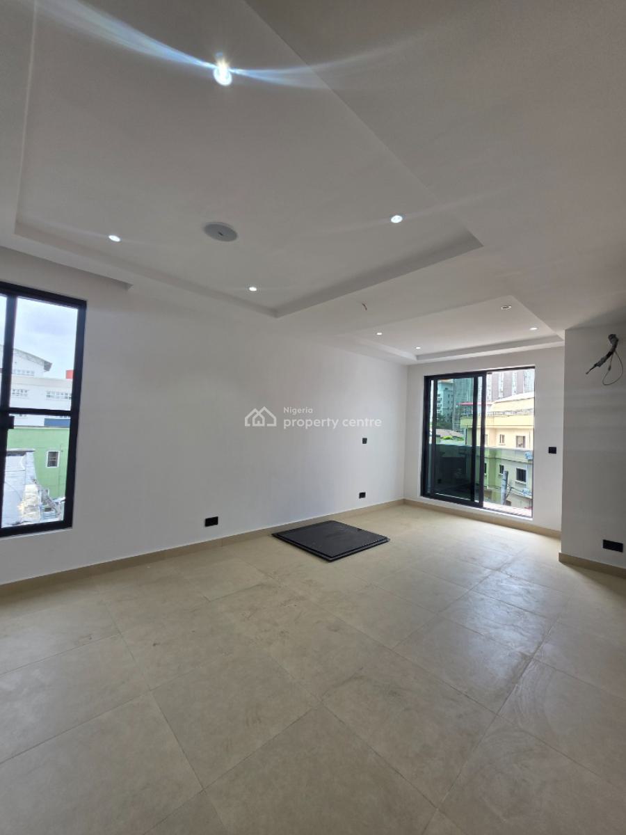Self Serviced 4bedrooms Semi Detached Duplex with Bq, Behind Zenith Bank, Victoria Island (vi), Lagos, Semi-detached Duplex for Rent