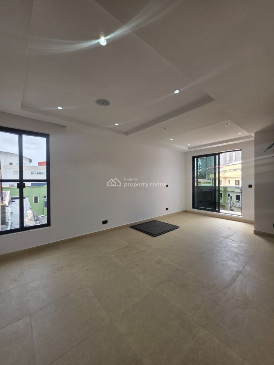 Self Serviced 4bedrooms Semi Detached Duplex with Bq, Behind Zenith Bank, Victoria Island (vi), Lagos, Semi-detached Duplex for Rent