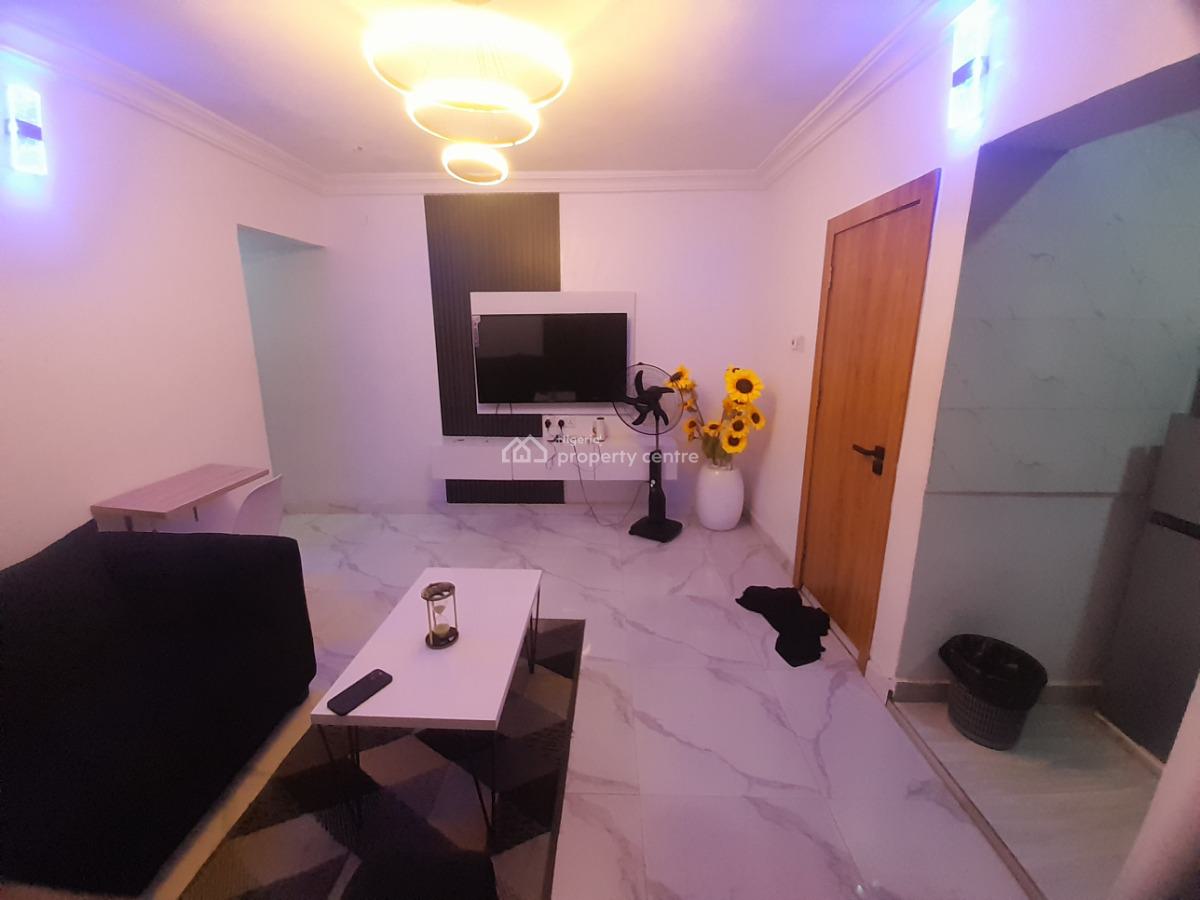 One Bedroom Apartment Staycation Spot with a  City View with Fast Wifi, Near Nike Art Gallery and Lekki Arts Market a Secure Gated Estate, Lekki Phase 1, Lekki, Lagos, Flat / Apartment Short Let