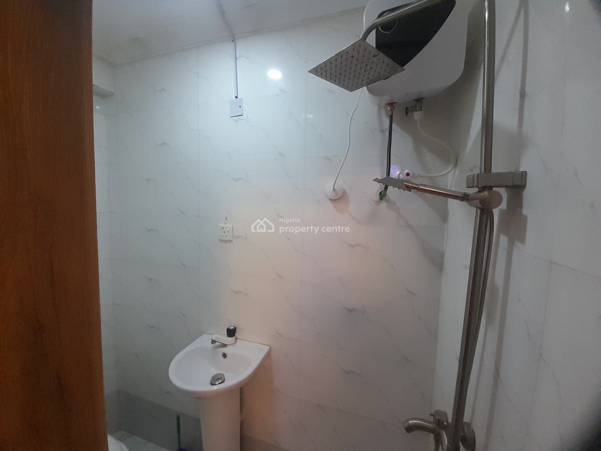 One Bedroom Apartment Staycation Spot with a  City View with Fast Wifi, Near Nike Art Gallery and Lekki Arts Market a Secure Gated Estate, Lekki Phase 1, Lekki, Lagos, Flat / Apartment Short Let