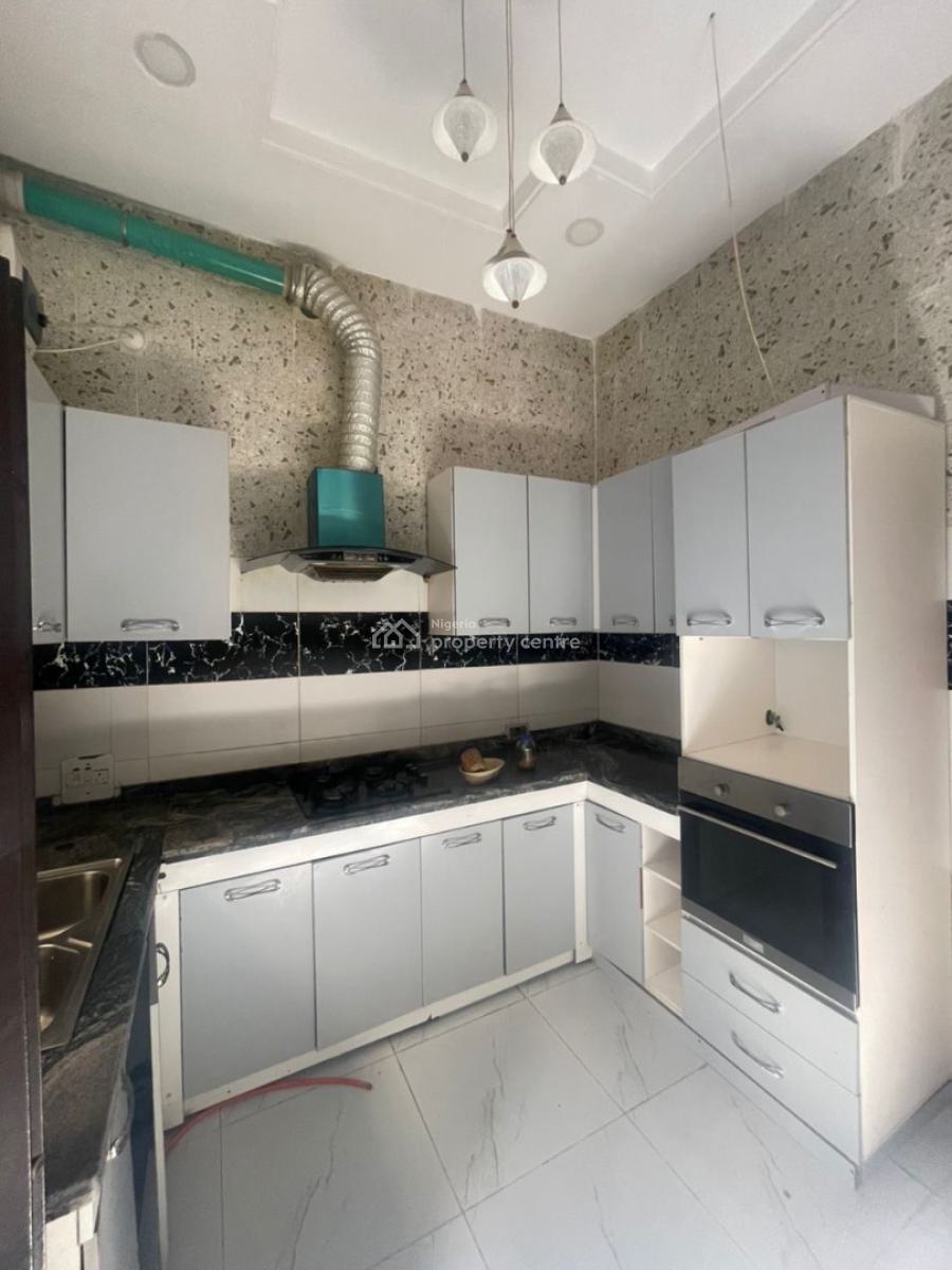 Clean and Standard Room( Downstairs) in a Shared Duplex, Orchid Road, Lekki, Lagos, Self Contain (single Rooms) for Rent