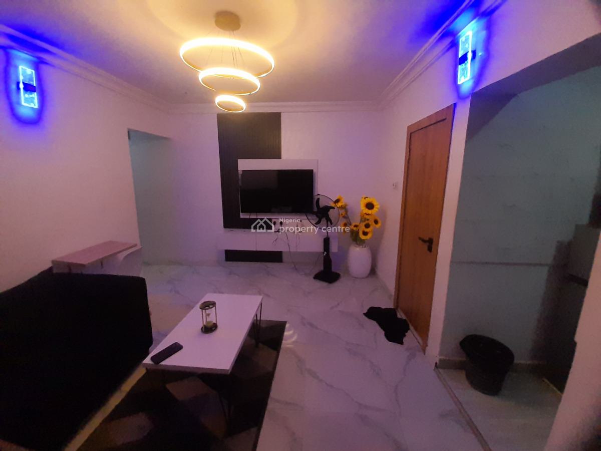Studio Apartment a Luxury Staycation with a 5-star Comfort and Netflix, Gated Estate Near Nike Art Gallery and Lekki Top Restaurants, Lekki Phase 1, Lekki, Lagos, Flat / Apartment Short Let