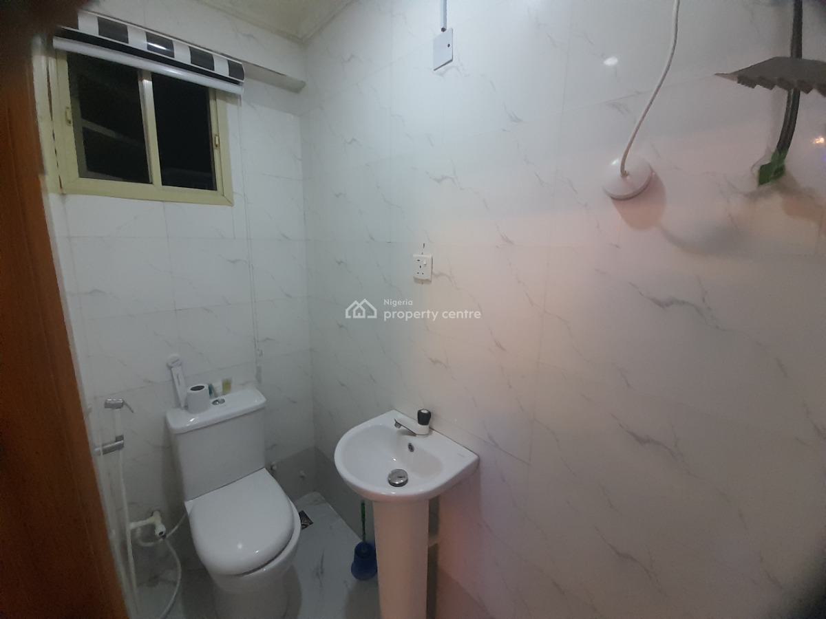 Studio Apartment a Luxury Staycation with a 5-star Comfort and Netflix, Gated Estate Near Nike Art Gallery and Lekki Top Restaurants, Lekki Phase 1, Lekki, Lagos, Flat / Apartment Short Let