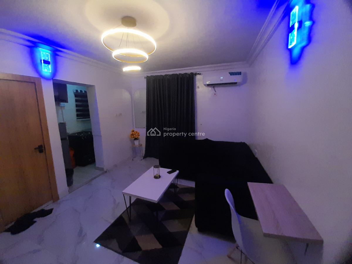 One Bedroom Apartment Luxury Escape Your Private  Relaxation Location, 7 Mins to Ozone Mall Near Top  Eateries and Entertainment Lounges, Akoka, Yaba, Lagos, Flat / Apartment Short Let