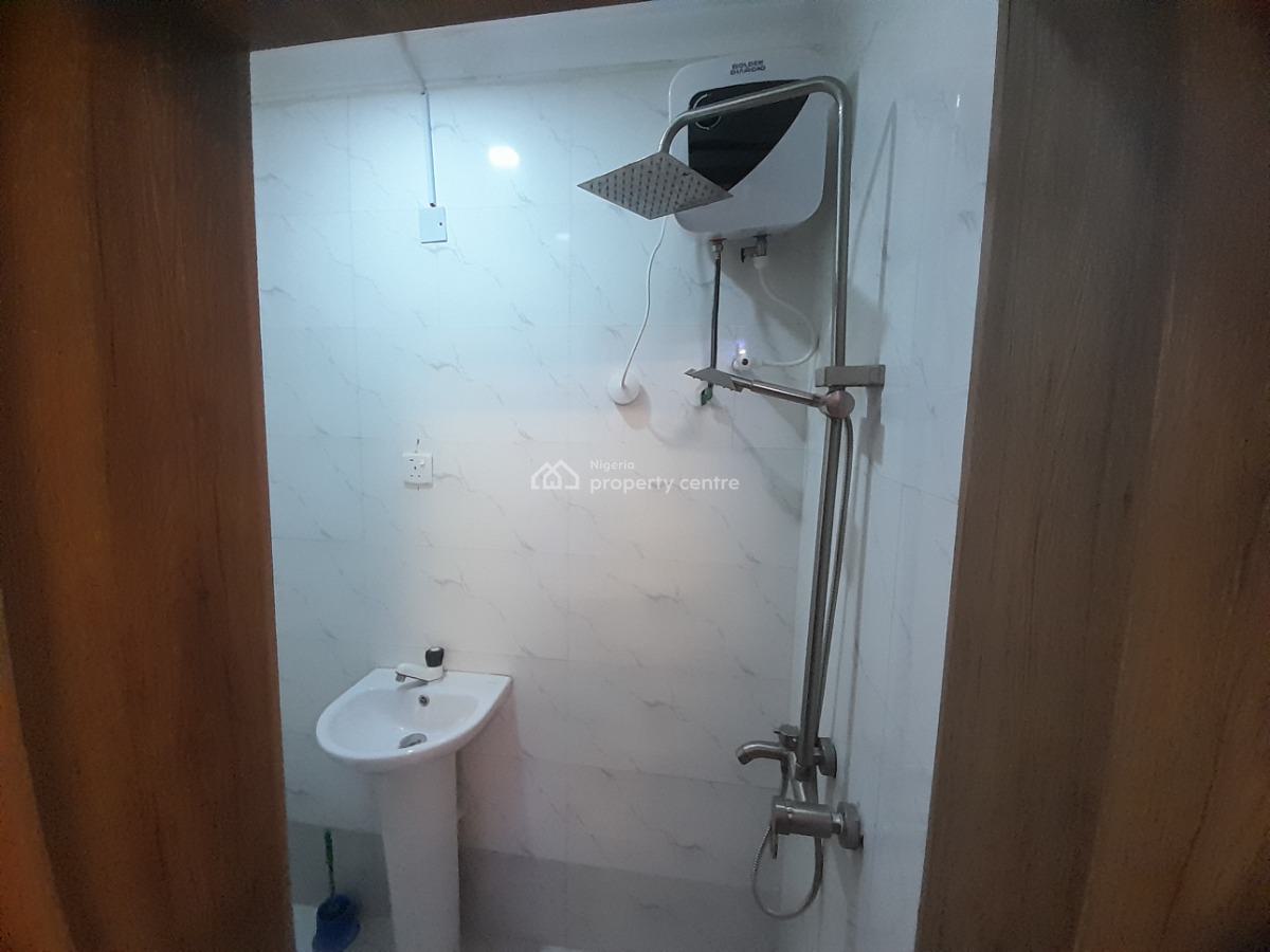 One Bedroom Apartment Luxury Escape Your Private  Relaxation Location, 7 Mins to Ozone Mall Near Top  Eateries and Entertainment Lounges, Akoka, Yaba, Lagos, Flat / Apartment Short Let