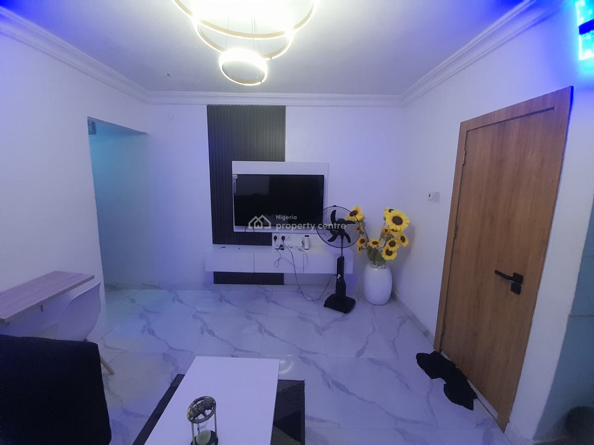 Studio Apartment Fully Luxury Furnished with Smart Tv and Netflix, Secure and Serene Location Close to Top Eateries and Entertainment, Akoka, Yaba, Lagos, Flat / Apartment Short Let