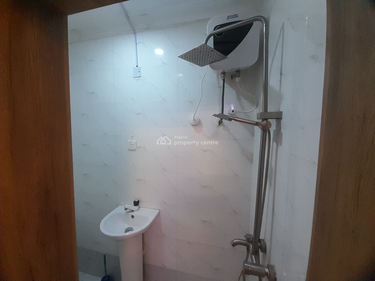 Studio Apartment Fully Luxury Furnished with Smart Tv and Netflix, Secure and Serene Location Close to Top Eateries and Entertainment, Akoka, Yaba, Lagos, Flat / Apartment Short Let