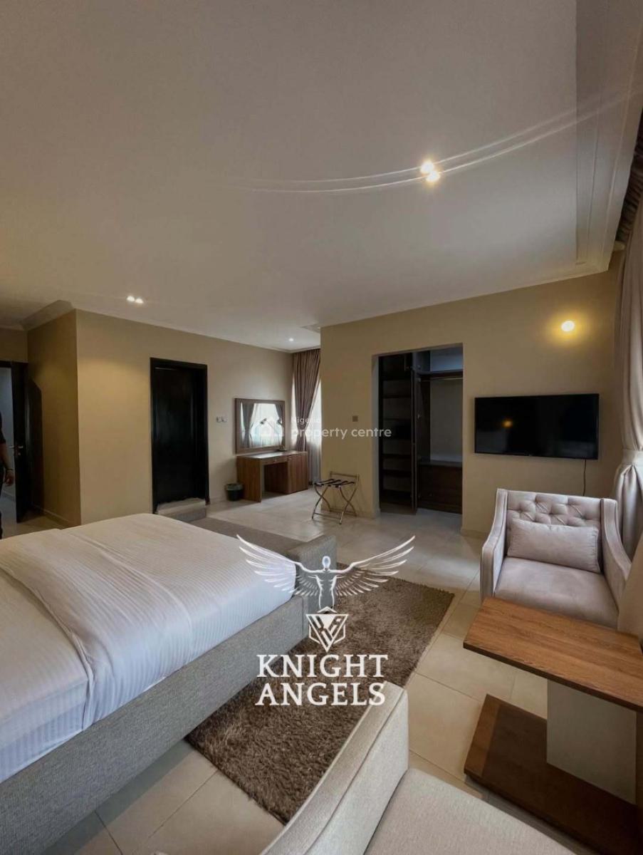 Luxury 3-bedroom Apartment, Victoria Island (vi), Lagos, Flat / Apartment Short Let