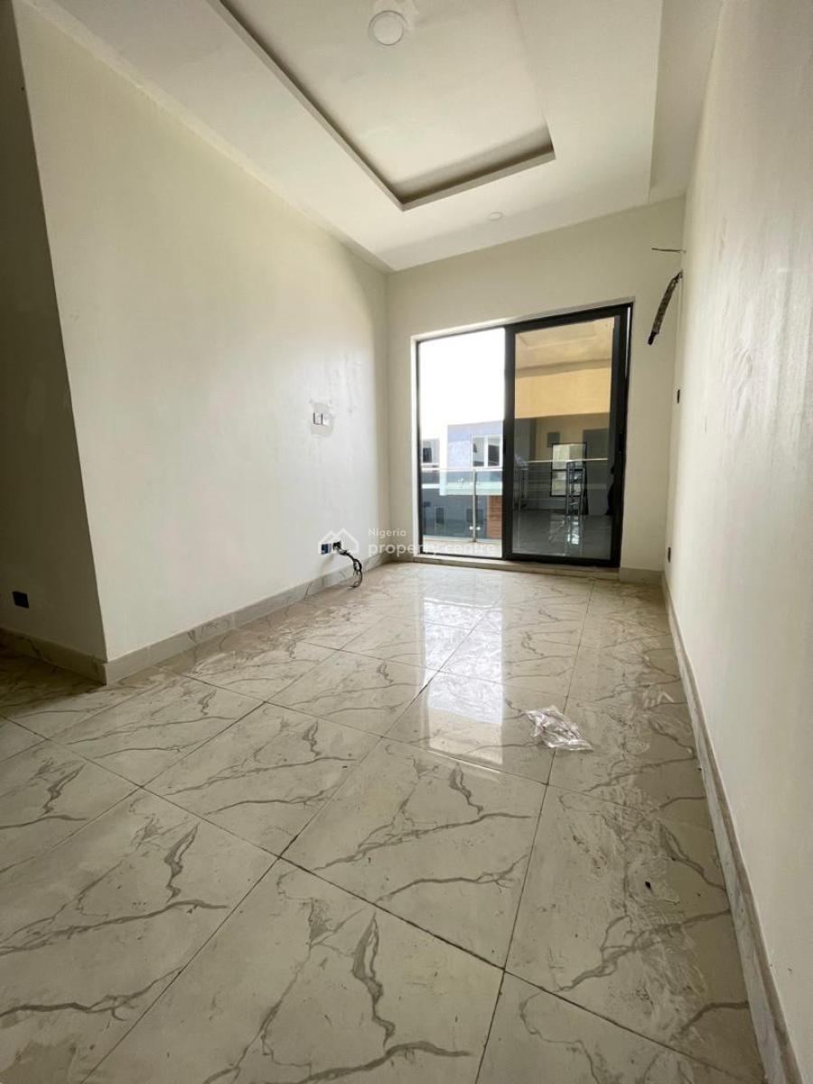 Well Spacious 3 Bedroom Terrace Duplex with Spacious Compound, Ajah, Lagos, Terraced Duplex for Sale