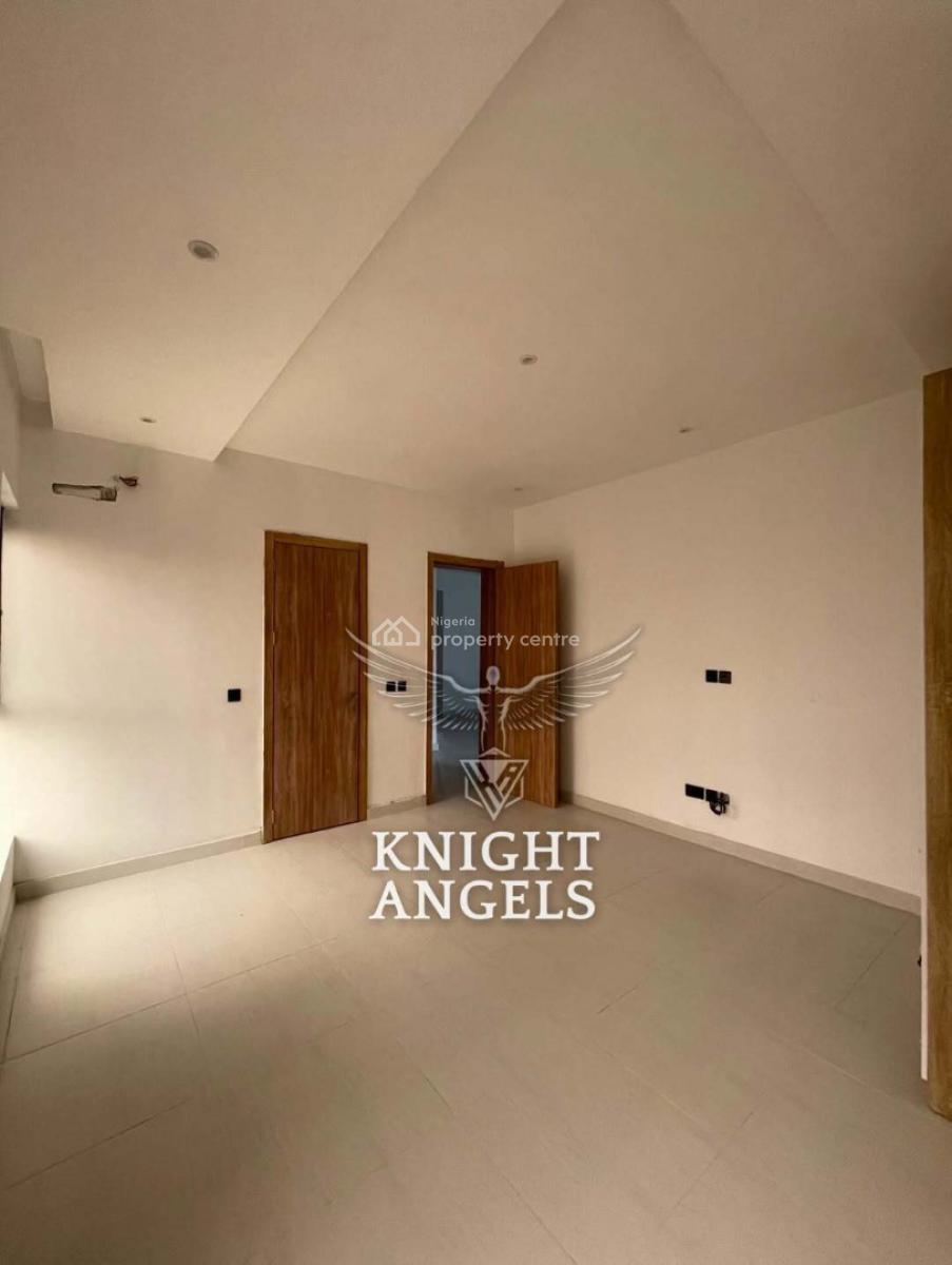 Brand New 3-bedroom Apartment, Lekki Phase 1, Lekki, Lagos, Flat / Apartment for Rent