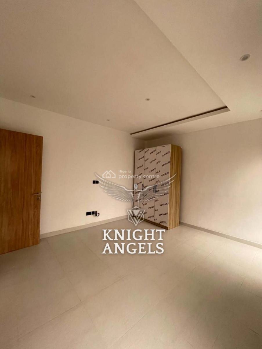 Brand New 3-bedroom Apartment, Lekki Phase 1, Lekki, Lagos, Flat / Apartment for Rent