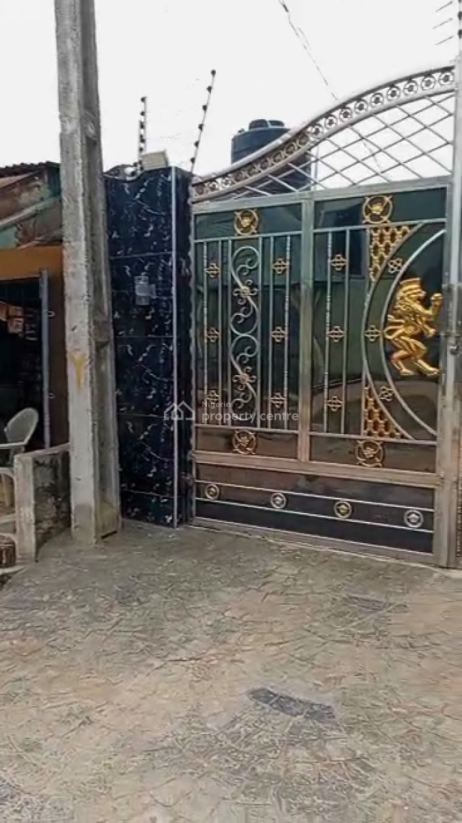 Hotel on Full Plot of Land, Ikotun Igando Road, Alimoso Lg Lagos, Ikotun, Lagos, Hotel / Guest House for Sale