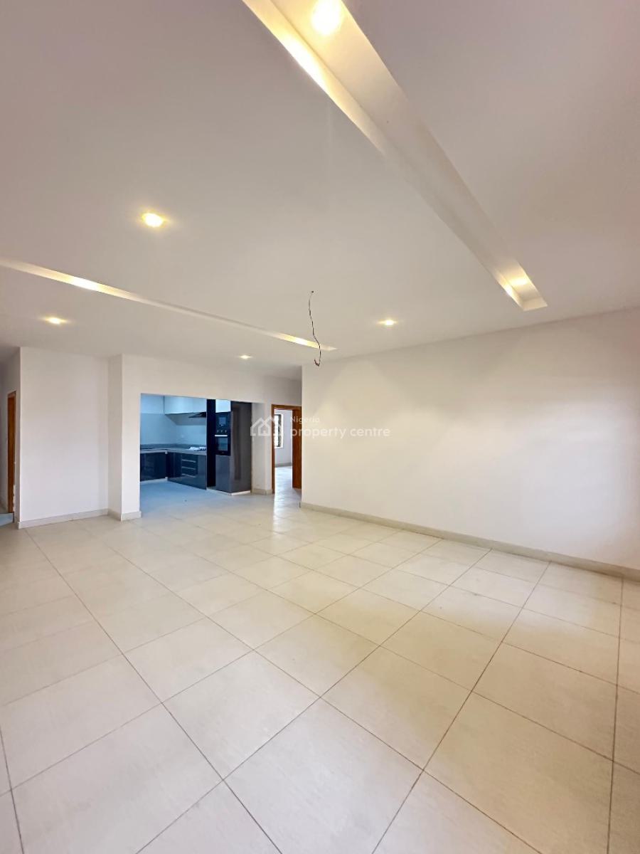 Spacious 2 Bedroom Apartment + Pool, Elevator and Gym, Less Than 5 Minutes Drive From The Palms Shopping Mall, Lekki Phase 1, Lekki, Lagos, House for Sale