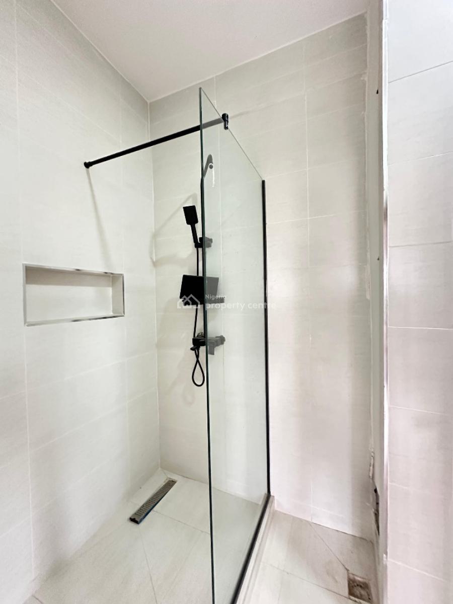 Spacious 2 Bedroom Apartment + Pool, Elevator and Gym, Less Than 5 Minutes Drive From The Palms Shopping Mall, Lekki Phase 1, Lekki, Lagos, House for Sale